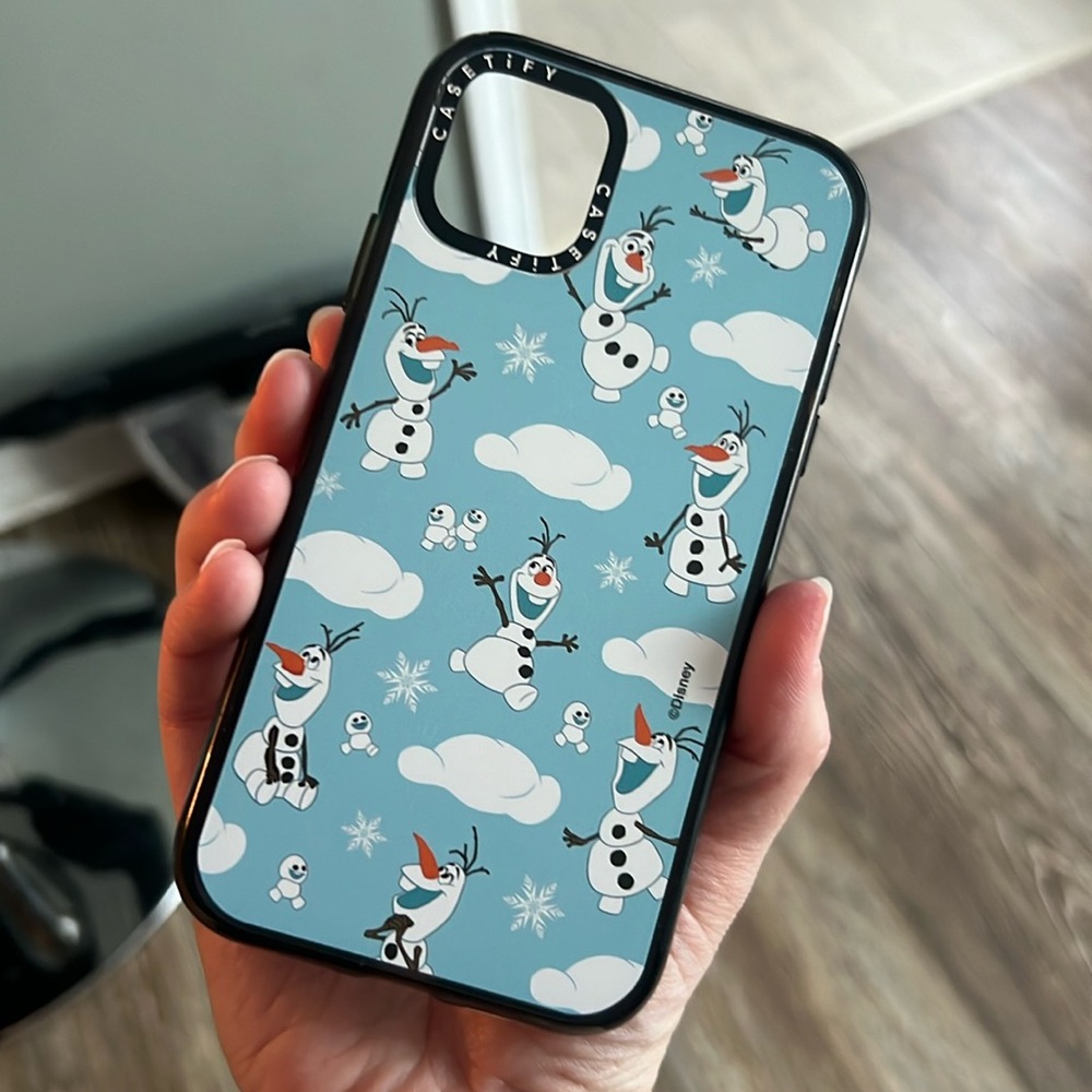 iPhone 11 casetify case disney Olaf